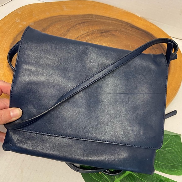 Frank and Oak Navy Blue Leather Envelope Crossbody Bag - Picture 10 of 16